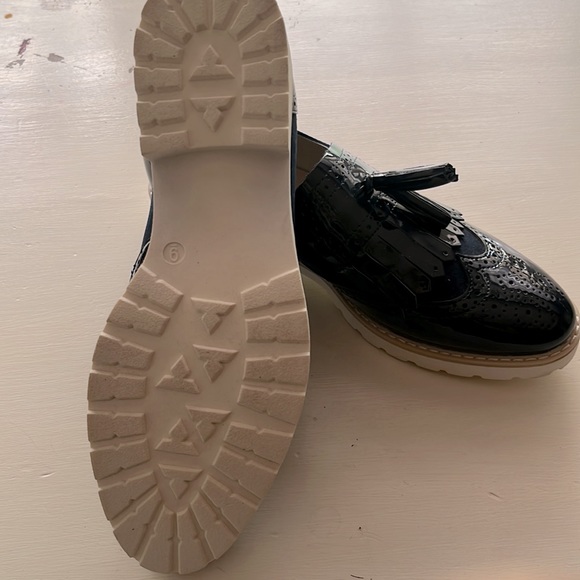 Limelight Anderson, blue oxford faux patent leather/suede loafers 9 - Picture 6 of 7